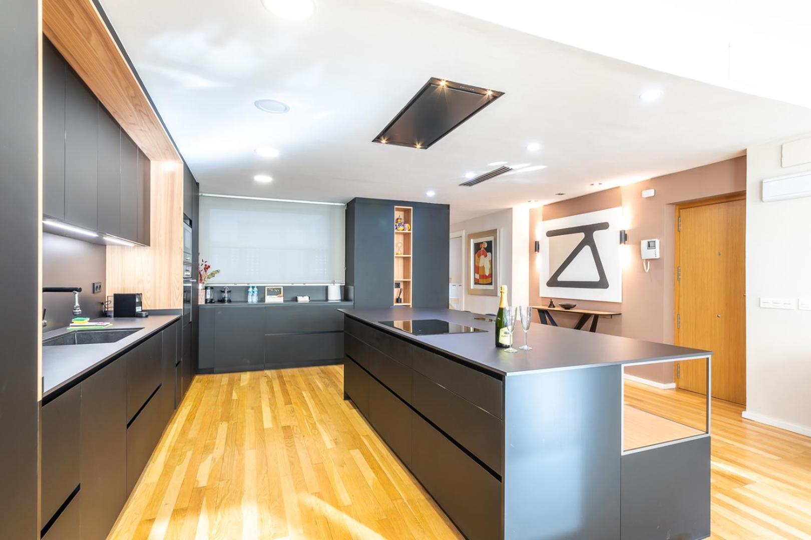 Central Market Lux Apartment บาเลนเซีย ภายนอก รูปภาพ