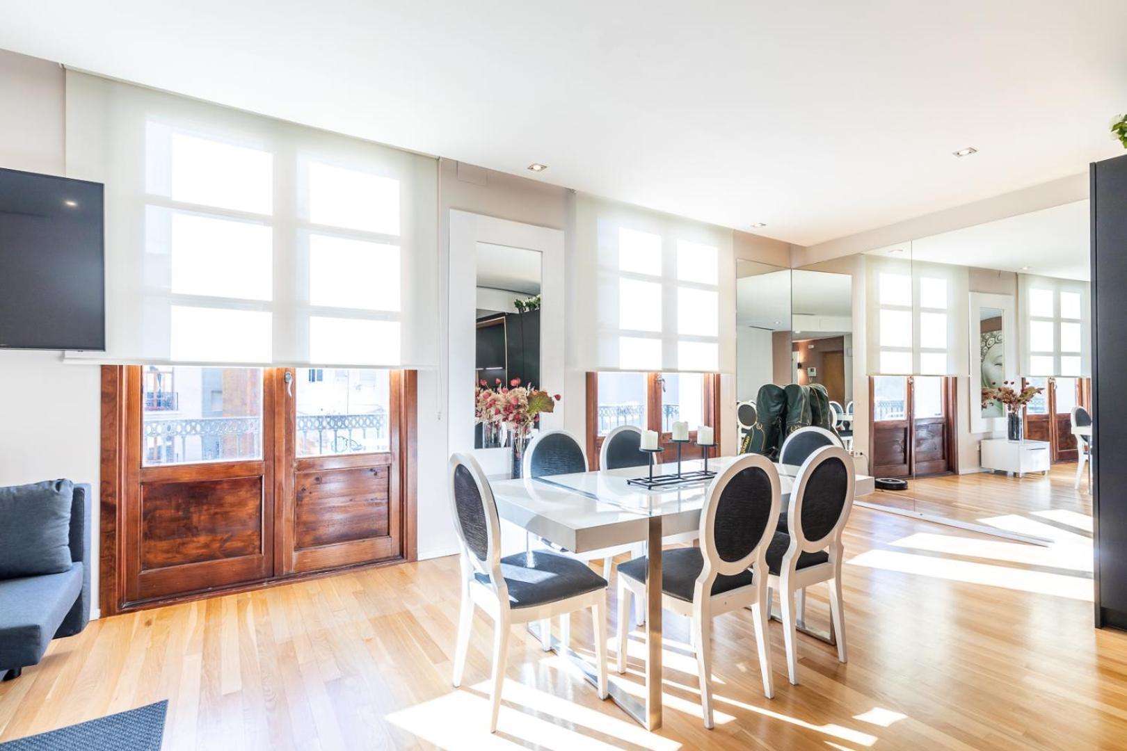 Central Market Lux Apartment บาเลนเซีย ภายนอก รูปภาพ