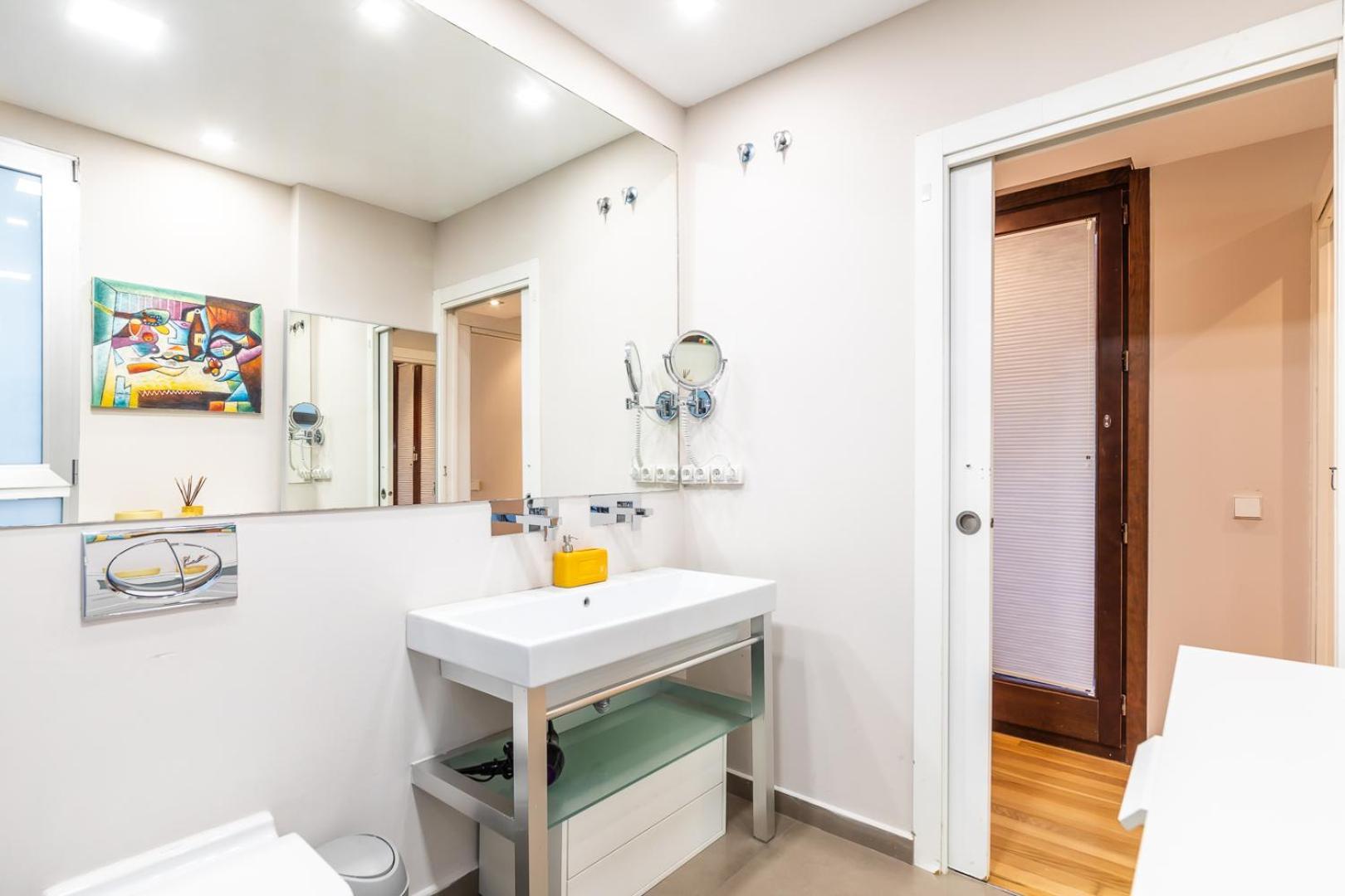 Central Market Lux Apartment บาเลนเซีย ภายนอก รูปภาพ